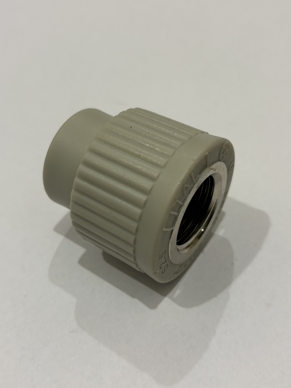 Муфта із внутрішнім різьбленням 25х3/4" ППР/латунь, ITAL